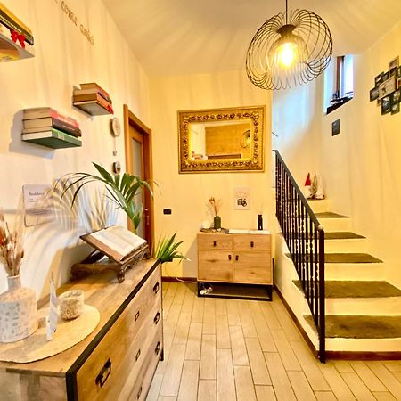 La Casa Del Poeta Panzió Dervio Kültér fotó
